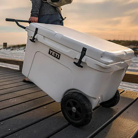 http://www.yardsstore.com/cdn/shop/collections/Yards-Hub-Yeti-Coolers_a67c3902-b2ce-4a7b-bf95-0f751b77b9fb.jpg?v=1690377421